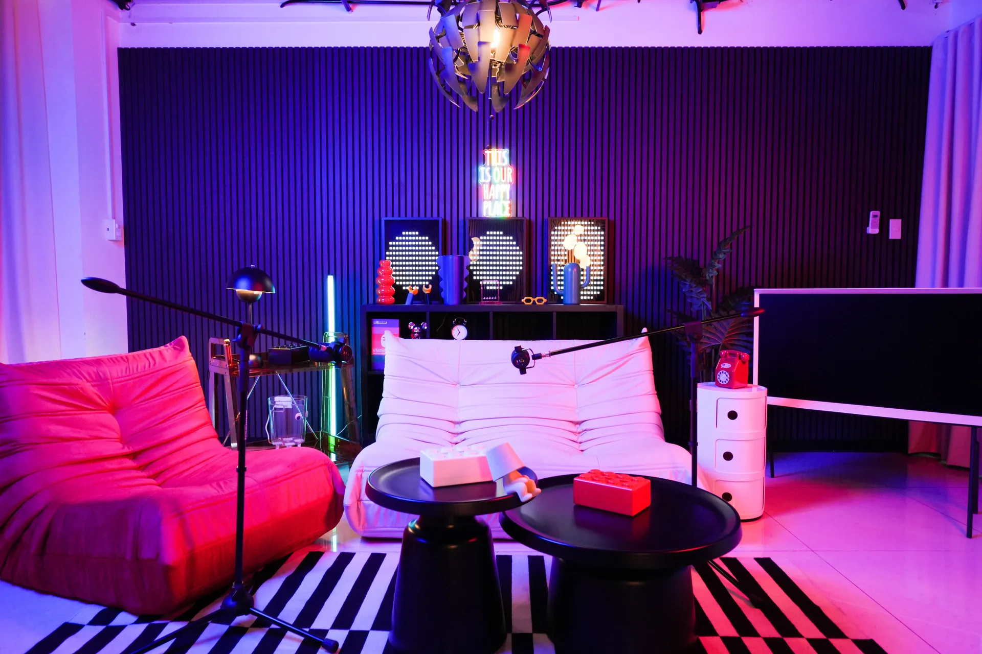 Studio 4